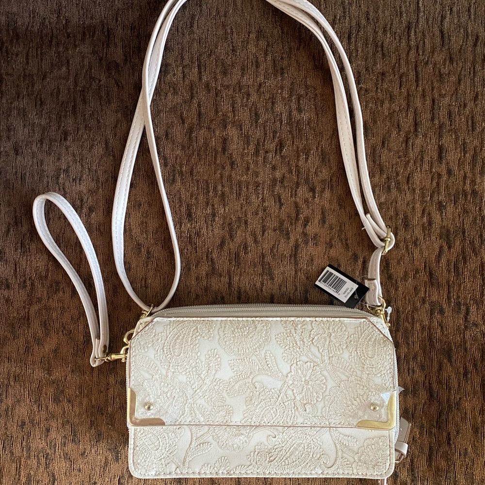 Chic Cream Crossbody Wallet Bag